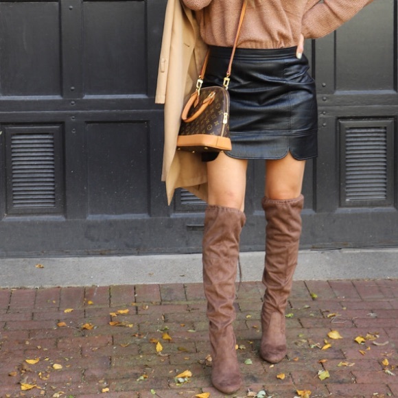 NWT Vegan leather mini skirt - Picture 9 of 15